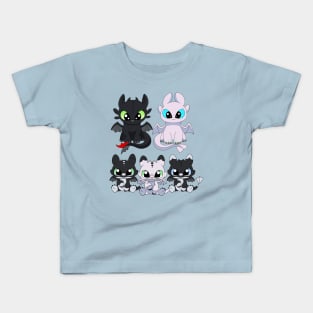 Cute dragon family, baby night fury set, toothless light fury, night lights dragon babies Kids T-Shirt
